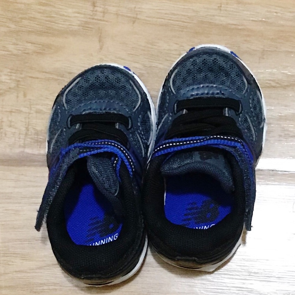 🆕Baby New Balance Black & Blue NB Size 3 NWOT - Picture 5 of 5